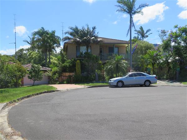 East Corrimal neighbourhood (8/12/2015 - Credits: Peter Hicks)