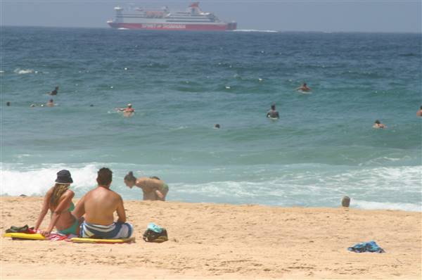 South Maroubra Beach (2/02/2006 - Credits: Lisa Scope)