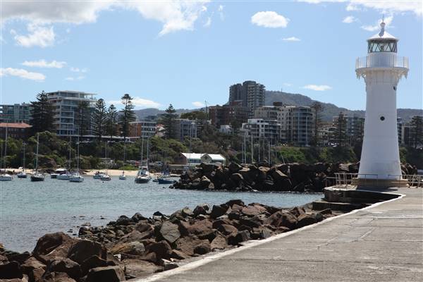 Wollongong - Foreshore and Wharf (26/10/2016 - Credits: John Harris)