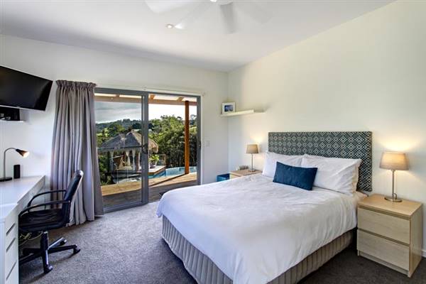 Private House - Bangalow (2/11/2016)