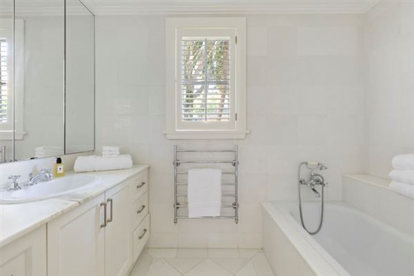 Private House - Rose Bay (12/03/2020 - Credits: submitted by: Julian Ginailhac)