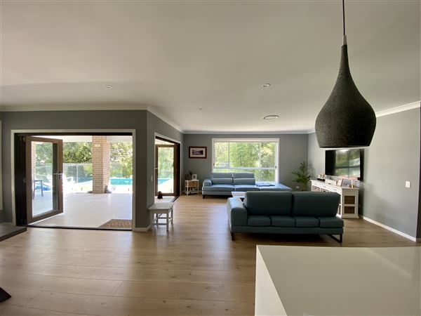 Private House - American-look Bungalow in Gerringong (7/07/2023 - Credits: Samantha West)