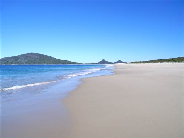 Bennetts Beach (26/02/2013 1:01:42 PM)