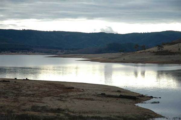 Blowering Dam & Reservoir (26/02/2013 3:19:22 PM)