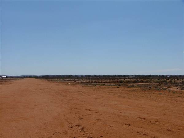 Broken Hill Airstrip (26/02/2013 10:17:52 PM)
