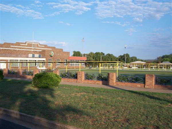 Coonabarabran (27/02/2013 1:29:57 PM)