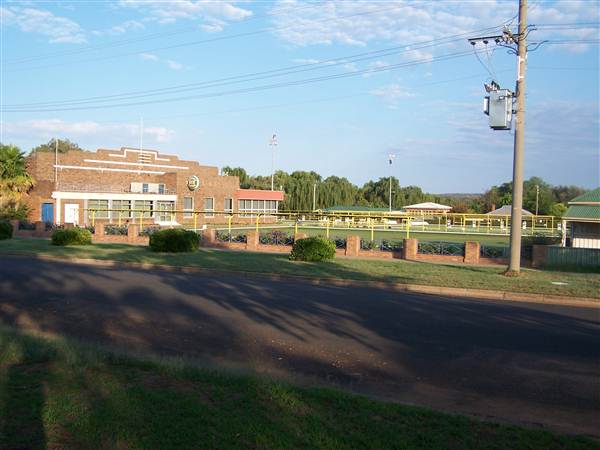 Coonabarabran (27/02/2013 1:31:28 PM)
