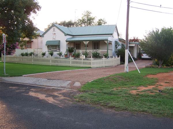 Coonabarabran (27/02/2013 1:32:47 PM)