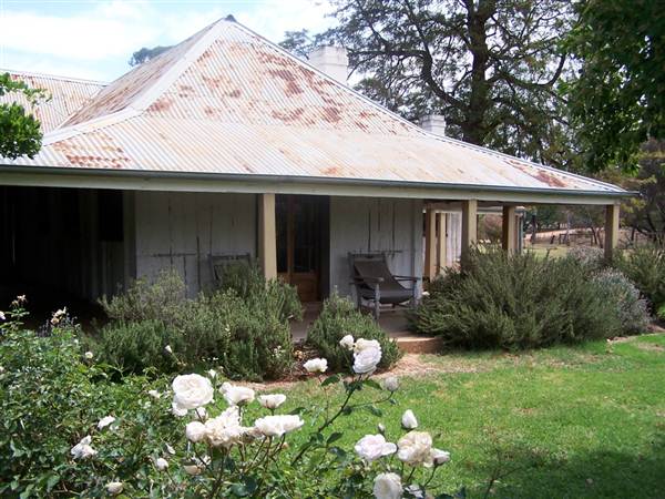 Dundullimal Homestead (28/02/2013 12:47:43 AM)