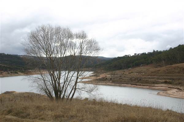 Lake Lyell (28/02/2013 11:17:57 AM)