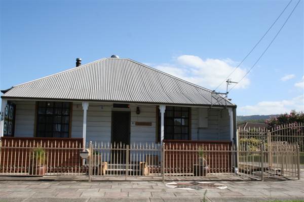 Dunmore & Albion Park (28/02/2013 12:07:19 PM)