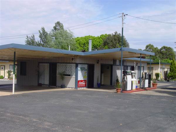 Black Stump Motel, Coolah (1/03/2013 10:29:41 AM)
