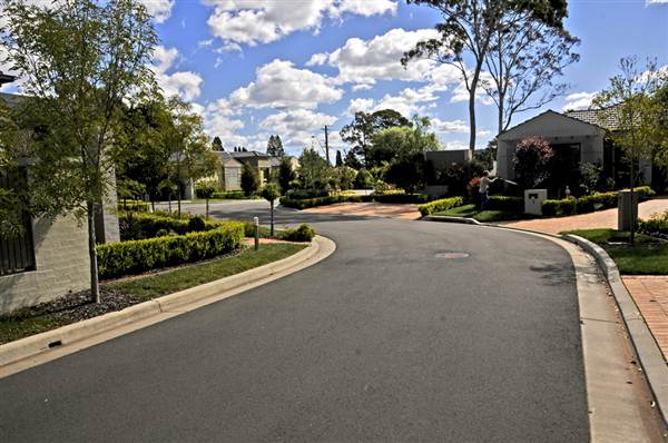 Bowral - Southern Highlands (1/03/2013 11:48:40 AM)