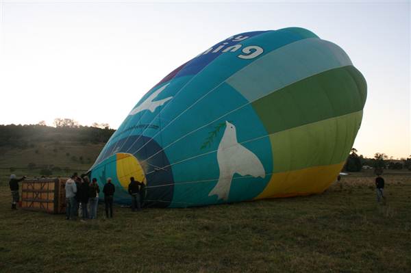 Byron Hinterland-Hot Air Balloon (2/03/2013 10:57:44 PM)