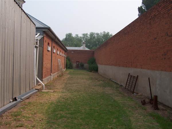 Hay Gaol (5/03/2013 1:25:27 PM)