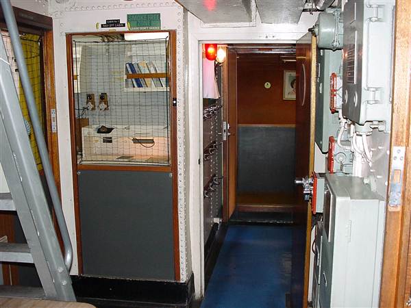 ex-HMAS Vampire (5/03/2013 2:20:42 PM)