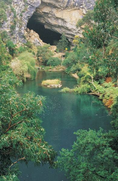 Jenolan Caves (5/03/2013 9:42:10 PM)