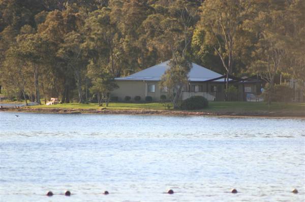 Lake Macquarie (6/03/2013 11:52:34 AM)