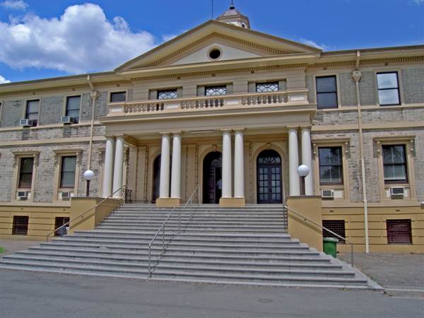 Old BHP Administration Building (6/03/2013 3:56:25 PM)