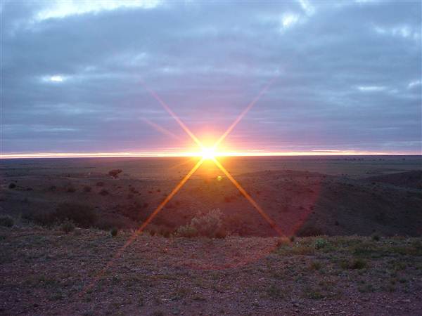 Mundi Mundi Plains & Lookout (6/03/2013 10:47:06 PM)