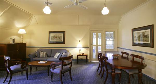 Private House - Sutton Forest (9/03/2013 8:02:46 PM)