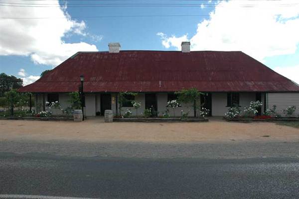 Royal Hotel / Grazing Restaurant (9/03/2013 8:18:24 PM)