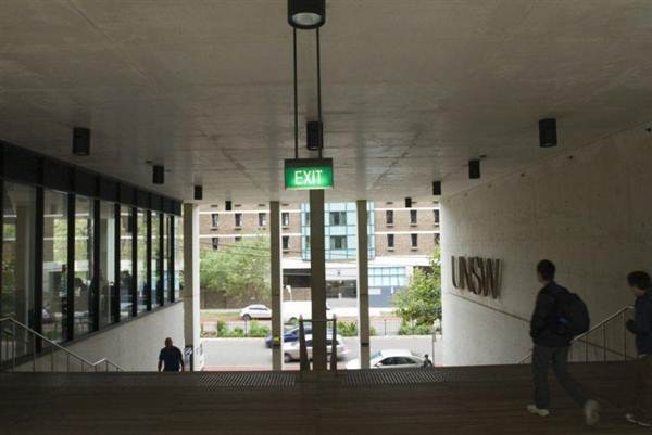 UNIVERSITY OF NSW - Brutalist (11/03/2013 11:39:28 AM)