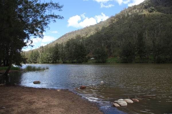 Wollondilly River Station (11/03/2013 3:01:31 PM)
