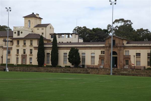 School of Physics - Sydney University (27/11/2013)