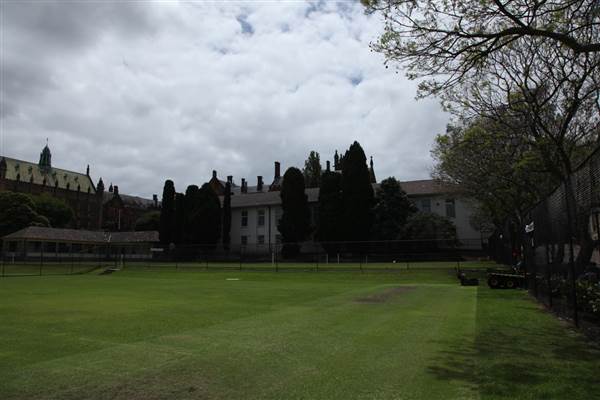 School of Physics - Sydney University (27/11/2013)