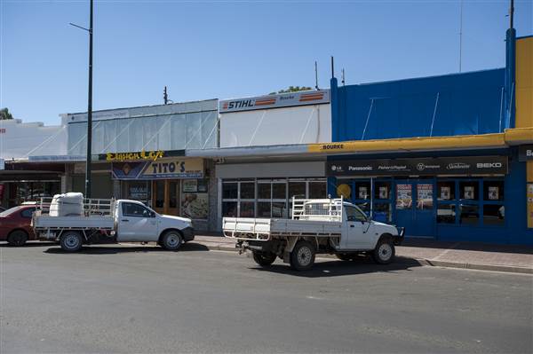 Bourke (11/12/2013)
