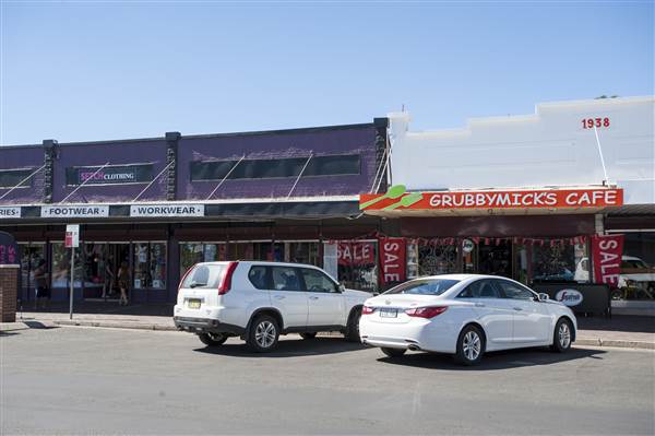 Bourke (11/12/2013)