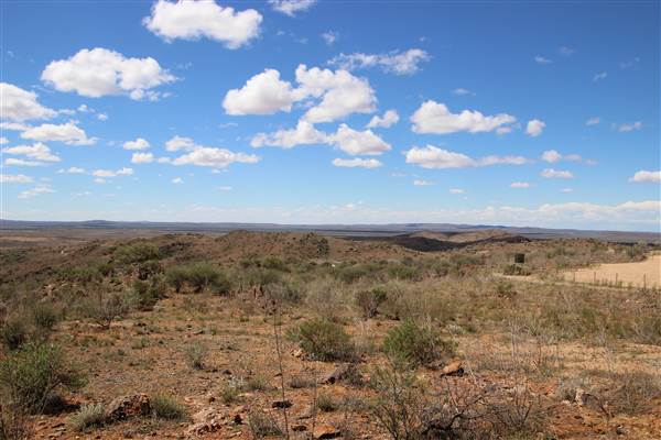 Broken Hill Sculptures Site and Living Desert (13/09/2013 - Credits: Lyndall Roberts)