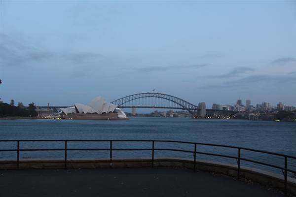 Mrs. Macquarie's Point - Royal Botanic Garden Sydney (24/10/2014)