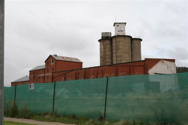 Flour Mill (8/08/2015 2:52:48 AM)