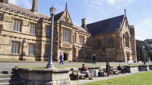 The Quadrangle Building - Sydney University (17/08/2015)