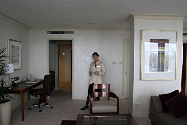 Shangri-La Hotel - Room 2907 (16/12/2006 - Credits: Lisa Scope)