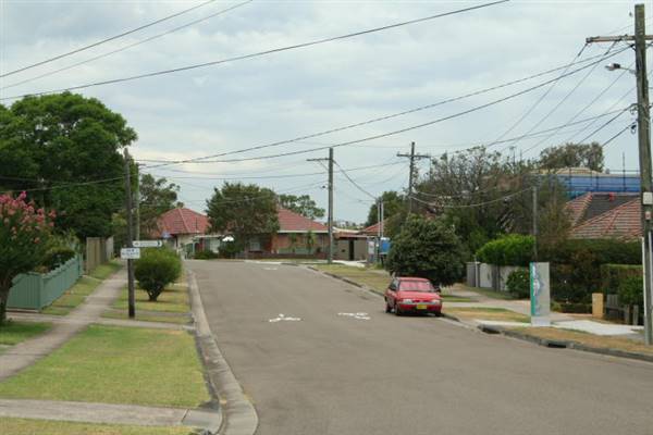 Ermington neighbourhood (3/02/2011 - Credits: Lisa Scope)