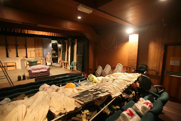 Cronulla School of Arts (8/02/2012 - Credits: Lisa Scope)