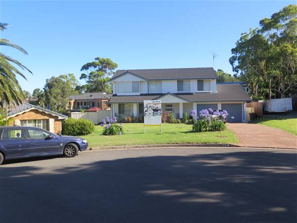 Kiama Downs neighbourhood - cul-de-sac 3 (7/12/2015)