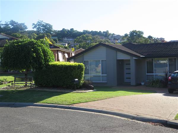 Kiama Downs - Suburban Houses (7/12/2015 - Credits: Peter Hicks)