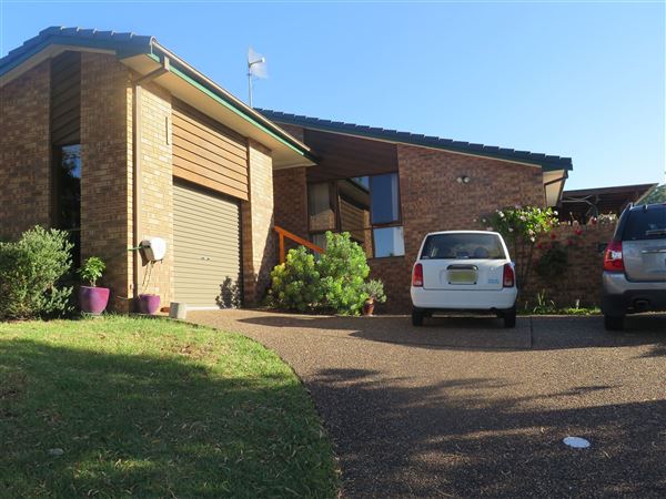 Kiama Downs - Suburban Houses (7/12/2015 - Credits: Peter Hicks)