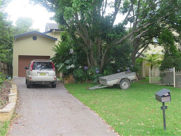 Mona Vale neighborhood (8/12/2015 - Credits: Peter Hicks)