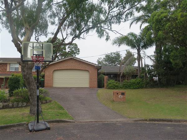 Mona Vale neighborhood (9/12/2015)