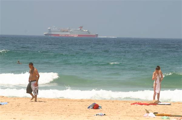 South Maroubra Beach (2/02/2006 - Credits: Lisa Scope)