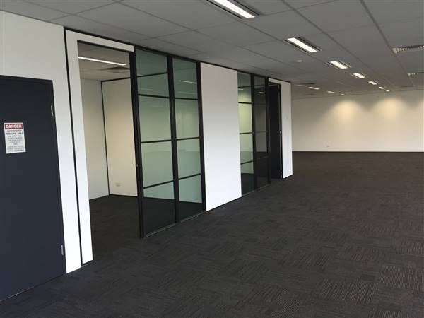 Lakes Business Park (20/03/2017)