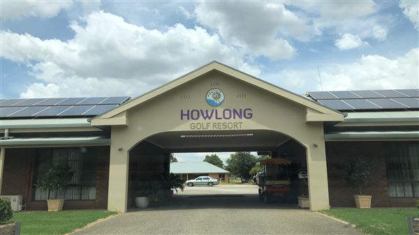 Howlong Golf Resort Motel (8/01/2019 - Credits: Shannon Wheeler)
