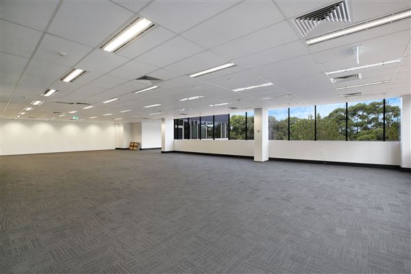 Lakes Business Park (10/04/2019 - Credits: DEXUS)