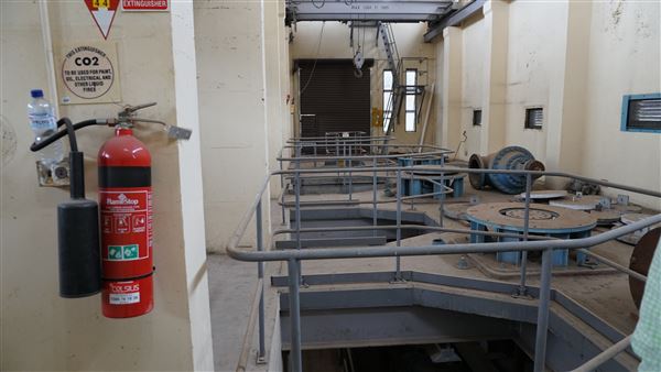 Prospect Reservoir - Warehouse / Industrial Building (6/03/2019 - Credits: Shannon Wheeler)