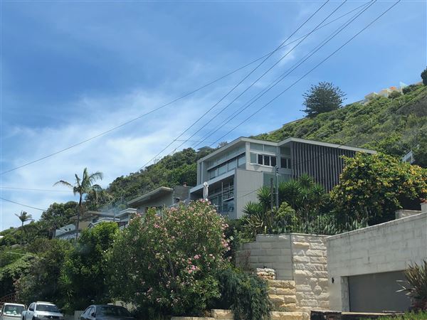 Whale Beach (20/11/2020 - Credits: Screen NSW)